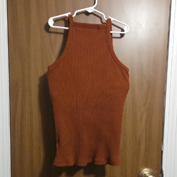 Rust Ribbed Tank Top - Picture 4 of 4